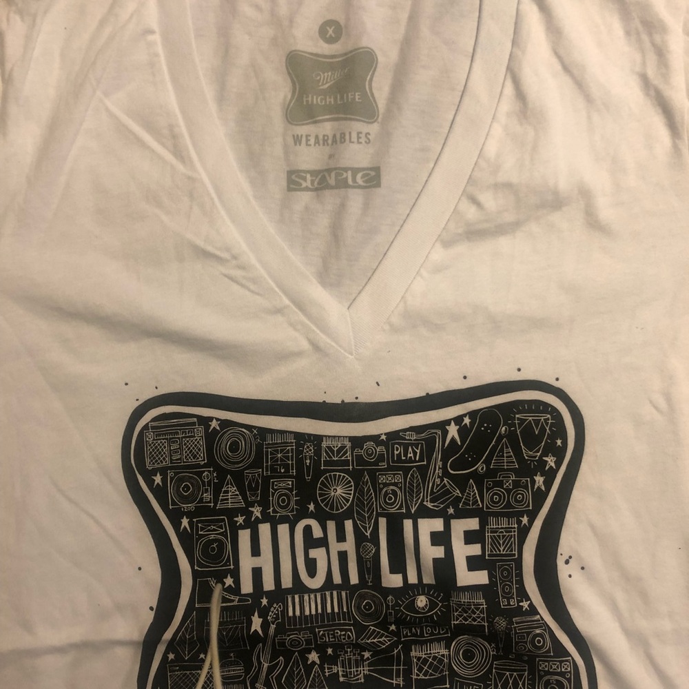High Life - Picture 2 of 4